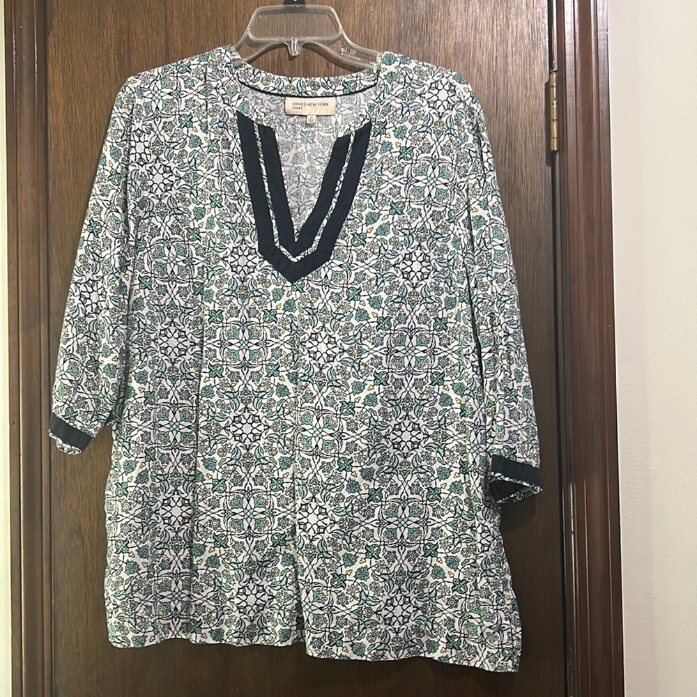 Jones New York top
